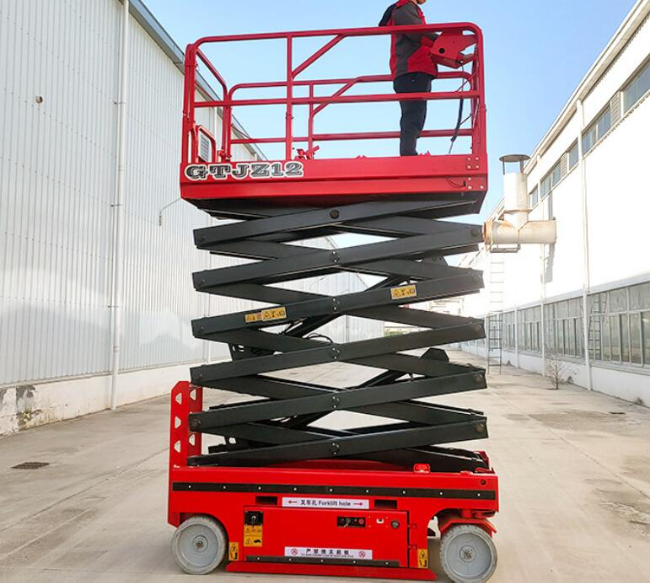 阿瓦提自行走移动式升降机